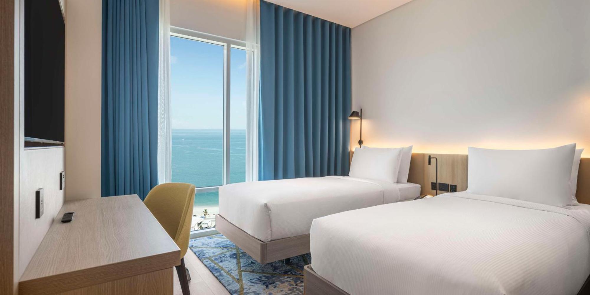 Hampton By Hilton Kuwait Salmiya Hotell Kuwait City Exteriör bild
