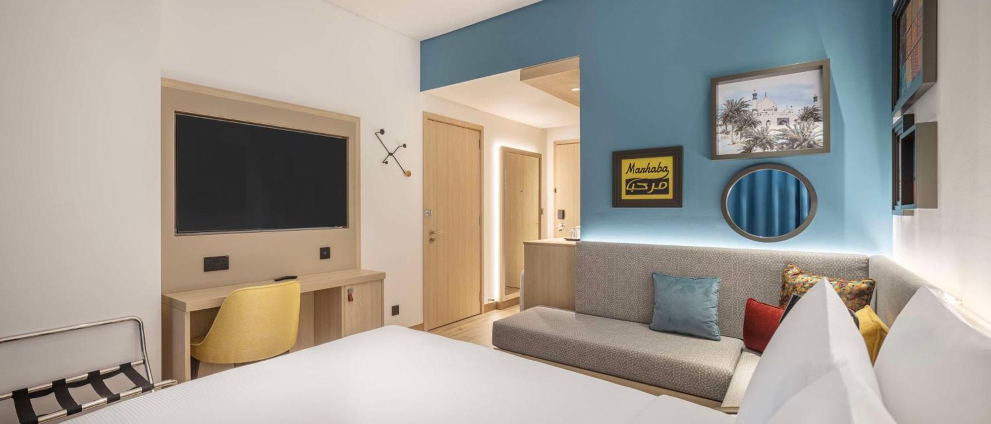 Hampton By Hilton Kuwait Salmiya Hotell Kuwait City Exteriör bild